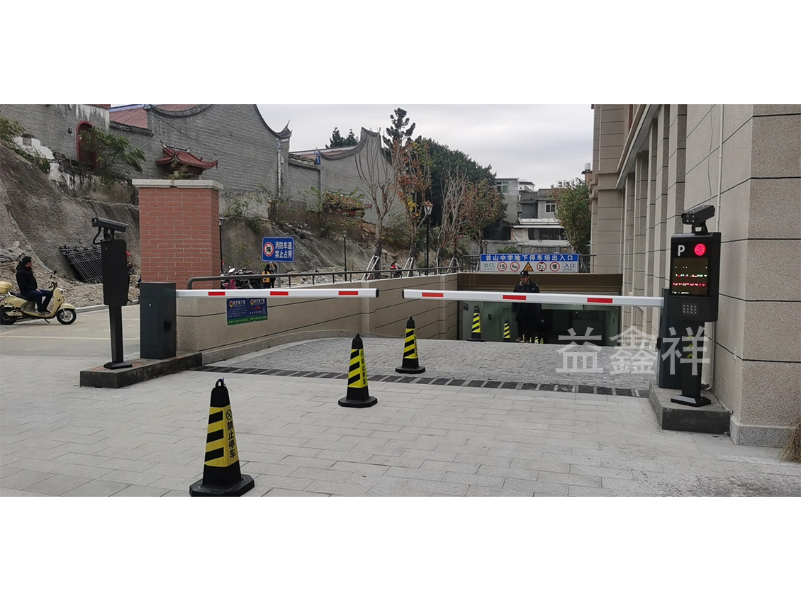 闽台AD广告创意产业园3D摄影基地车牌识别系统