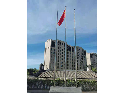 福州市仓山区臻茂馆不锈钢变经旗杆