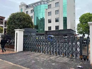 铝合金伸缩门  江西省进贤县地方海事处